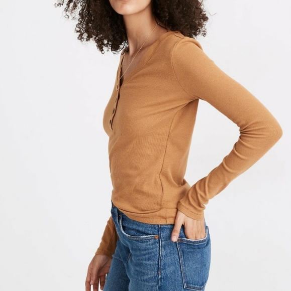 Madewell Fine Ribbed Long Sleeve Henley Tee Medium in Toffee - Picture 3 of 7